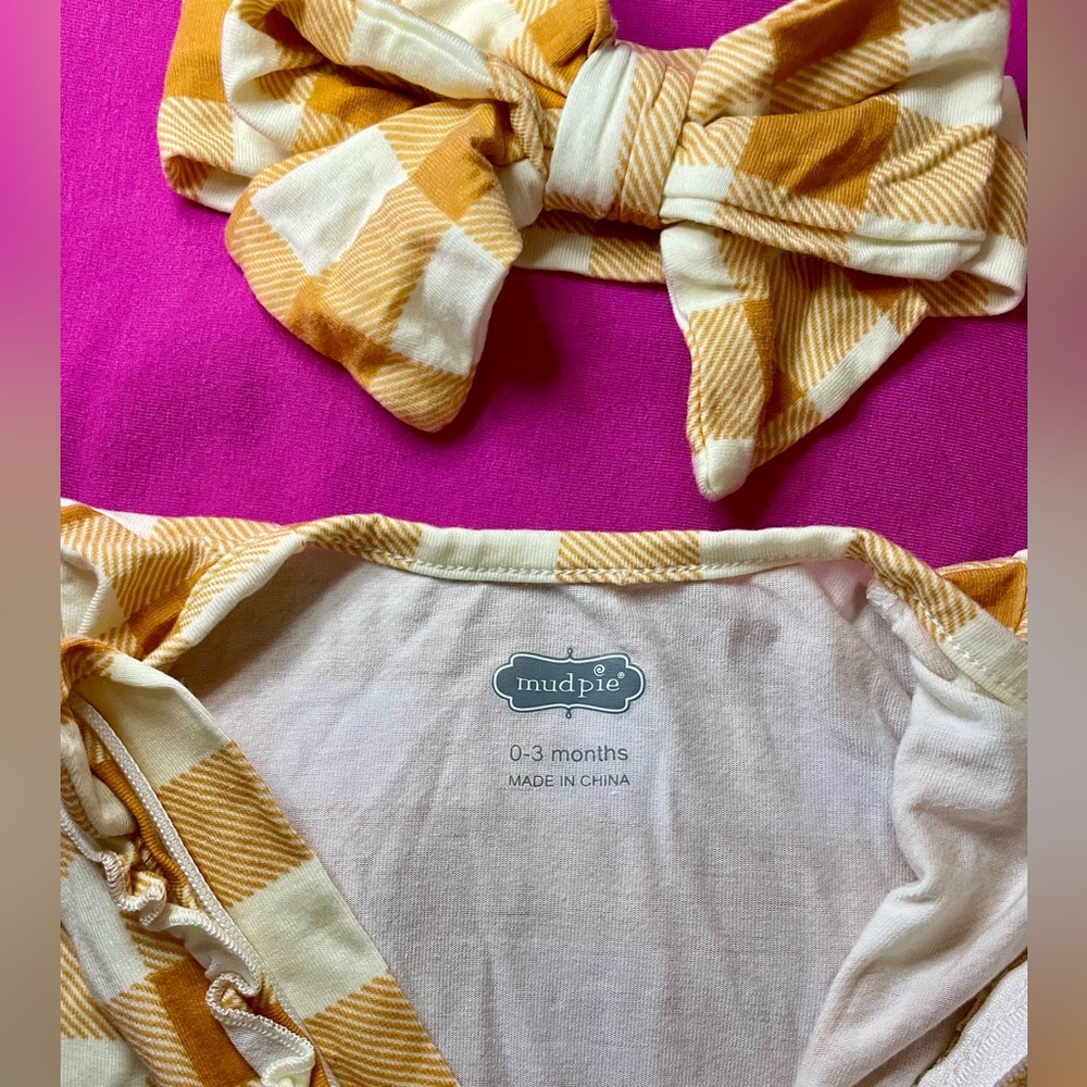 SOLD Mud Pie Zippy and Bow set - Picture 5 of 5